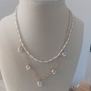Double Layer White Daisy Necklace Gold 16 Inches Dainty Everyday Chic Boutique